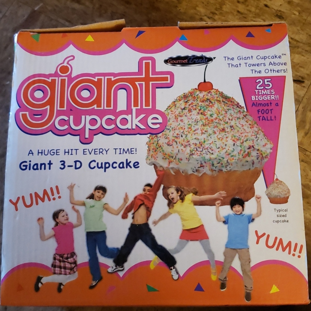 Giant Cupcake Mold
